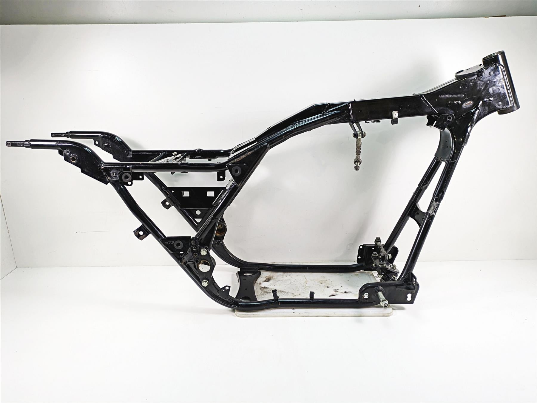 2006 Harley Touring FLHXI Street Glide Straight Main Frame Chassis With Salvage Texas Title 47900-02A {{ shop.shopifyCountryName }} - Mototech271