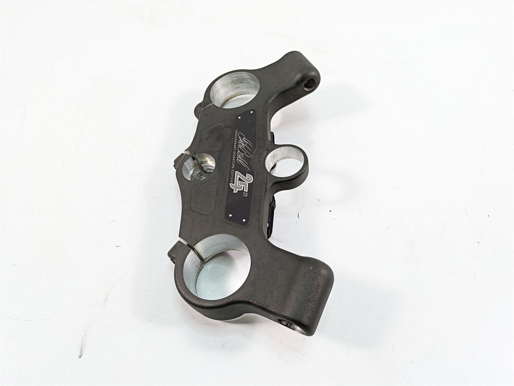 2008 Buell 1125 R Upper Triple Tree Signature Steering Clamp 54mm J0105.1AMYCP {{ shop.shopifyCountryName }} - Mototech271
