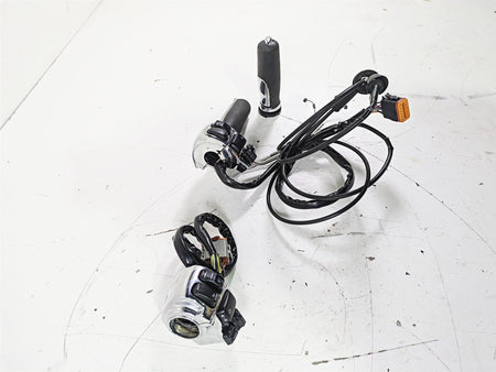 2003 Harley Touring FLHTCUI E-Glide 100th Chrome Control Switch Set 71597-96 {{ shop.shopifyCountryName }} - Mototech271
