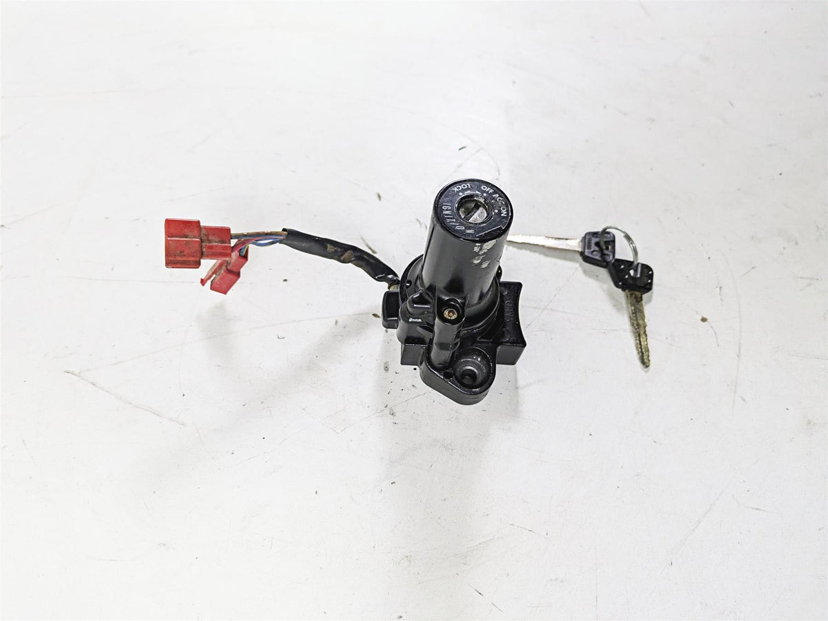 2004 Yamaha XVZ1300 Royal Star Ignition Switch Steering Lock Set 4XY-82501-01-00 {{ shop.shopifyCountryName }} - Mototech271