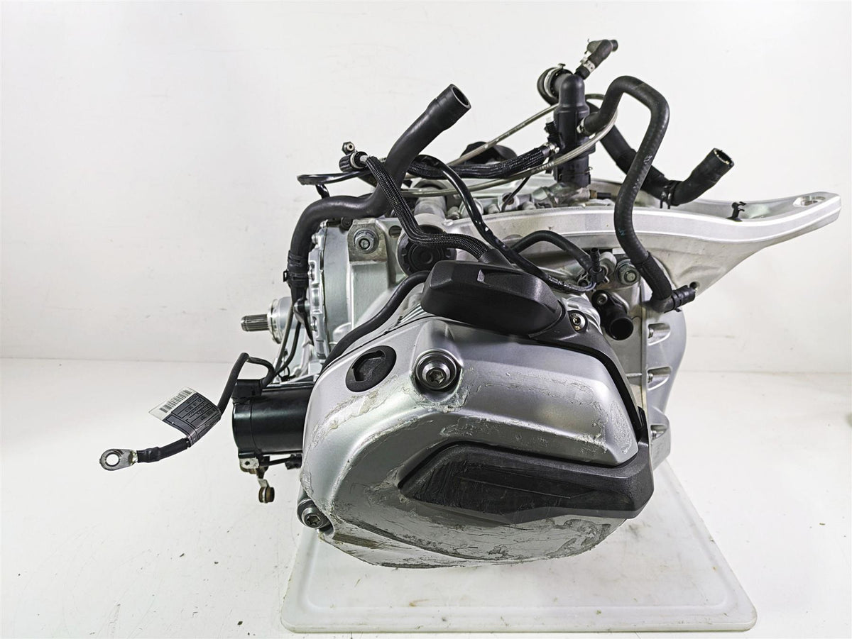 2014 BMW R1200 RT RTW K52 Running Engine Transmission 33K - Vid 11008389101 {{ shop.shopifyCountryName }} - Mototech271