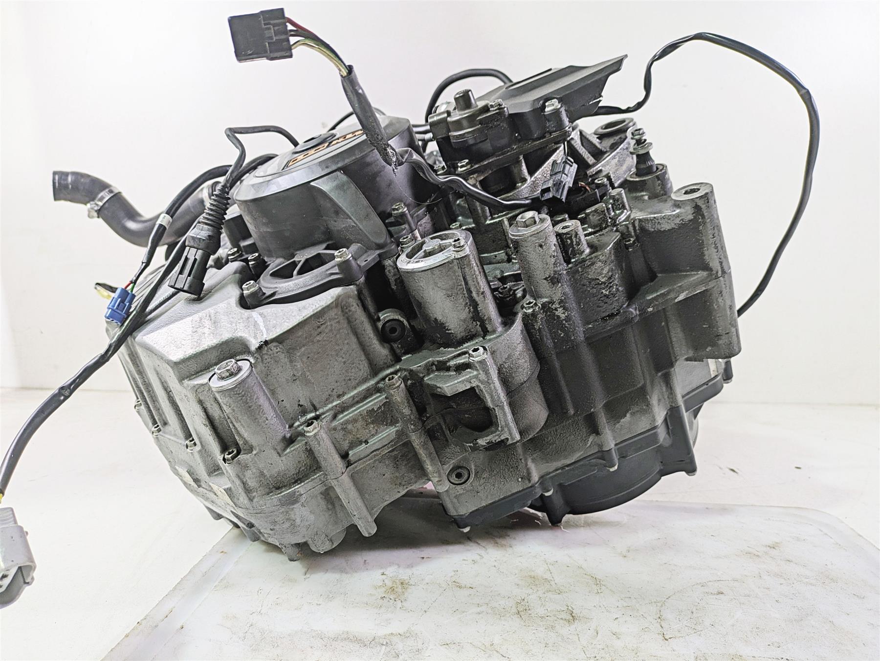 2018 KTM 1290 Super Duke R Running Engine Motor Tranny - 19k - Vid 6163000004424 {{ shop.shopifyCountryName }} - Mototech271