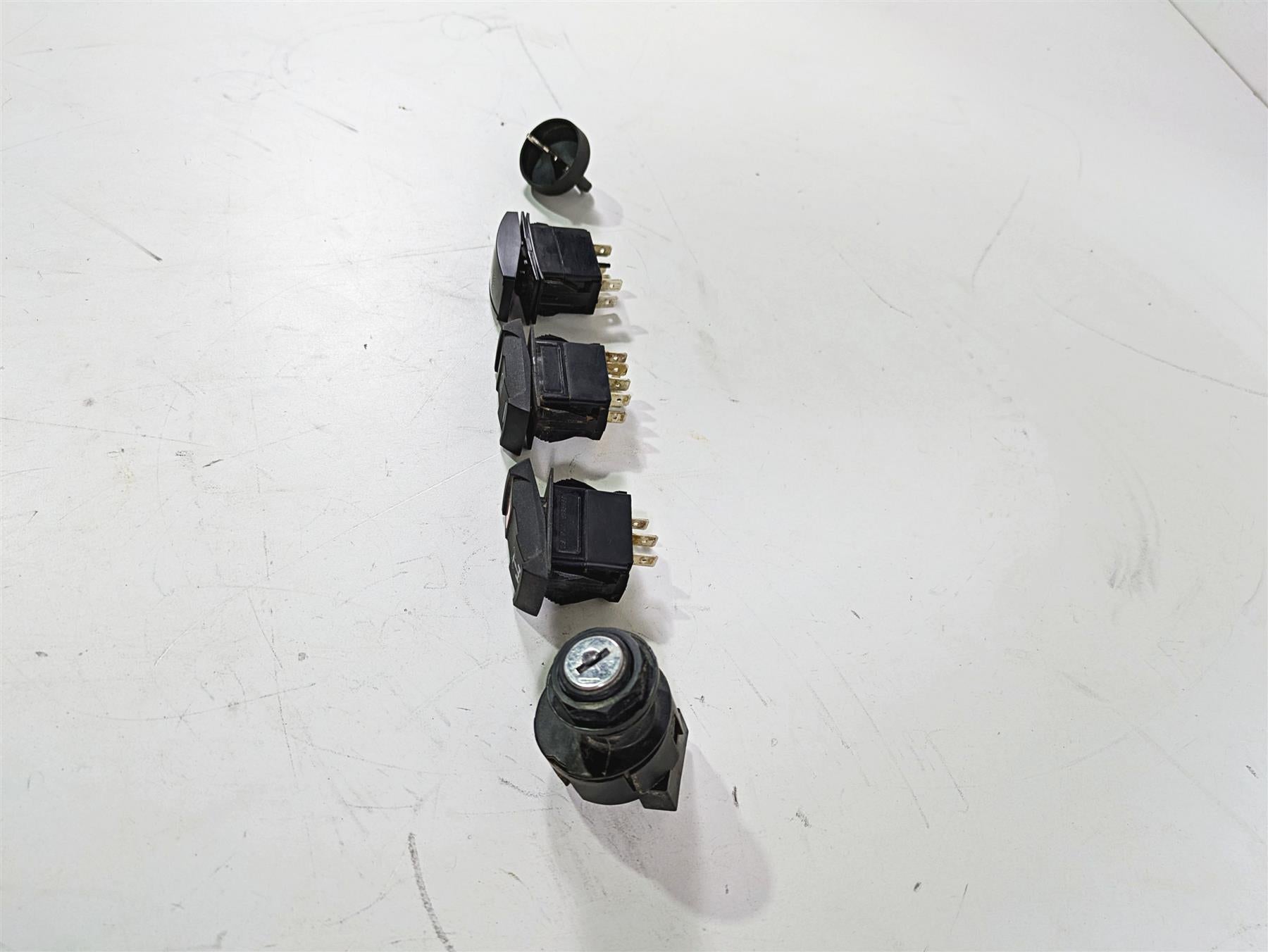2021 Polaris RZR1000 XP Premium Ignition Lights Awd Fwd Switch Key Set 4016058 {{ shop.shopifyCountryName }} - Mototech271
