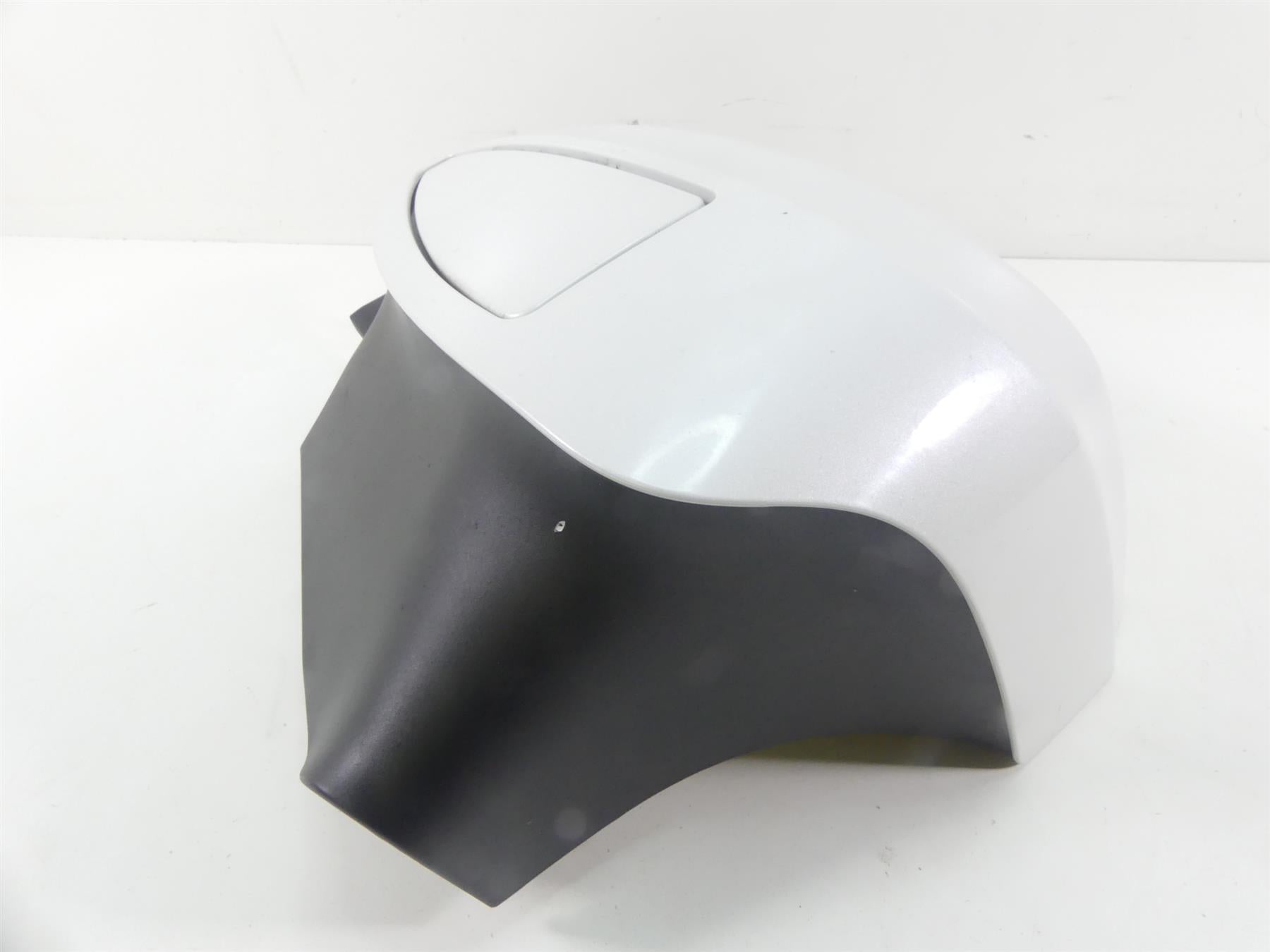 2020 Indian Roadmaster Front Right Leg Fairing Cover Cowl 5354621 5454623 {{ shop.shopifyCountryName }} - Mototech271