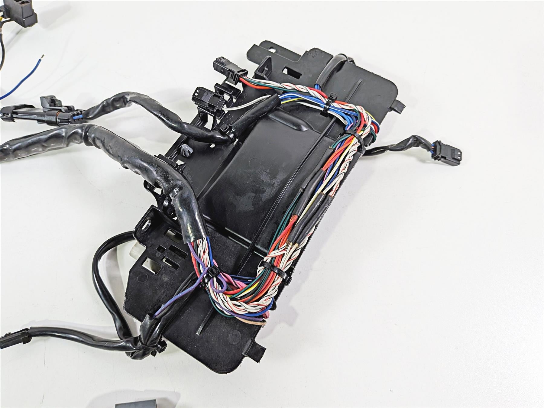 2017 Harley Touring FLHXS Street Glide Front Fairing Wiring Harness Read 69200121A {{ shop.shopifyCountryName }} - Mototech271