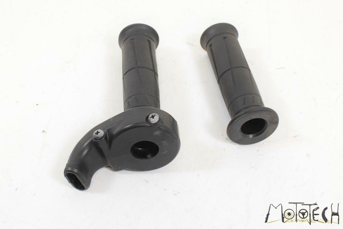 2015 Kawasaki ZX10R ZX1000 Ninja Throttle Grip Handle SET 32099-0049 {{ shop.shopifyCountryName }} - Mototech271