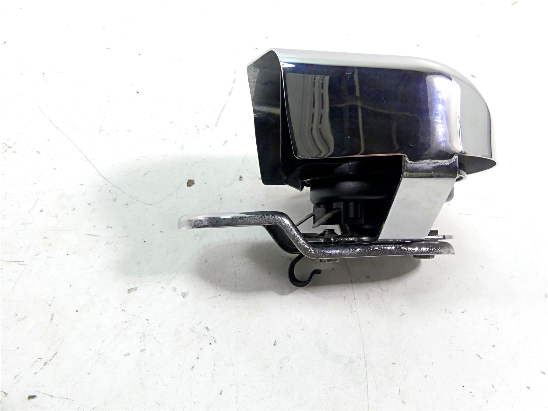 2015 Harley Touring FLHXS Street Glide Horn & Chrome Cover 61300478A {{ shop.shopifyCountryName }} - Mototech271