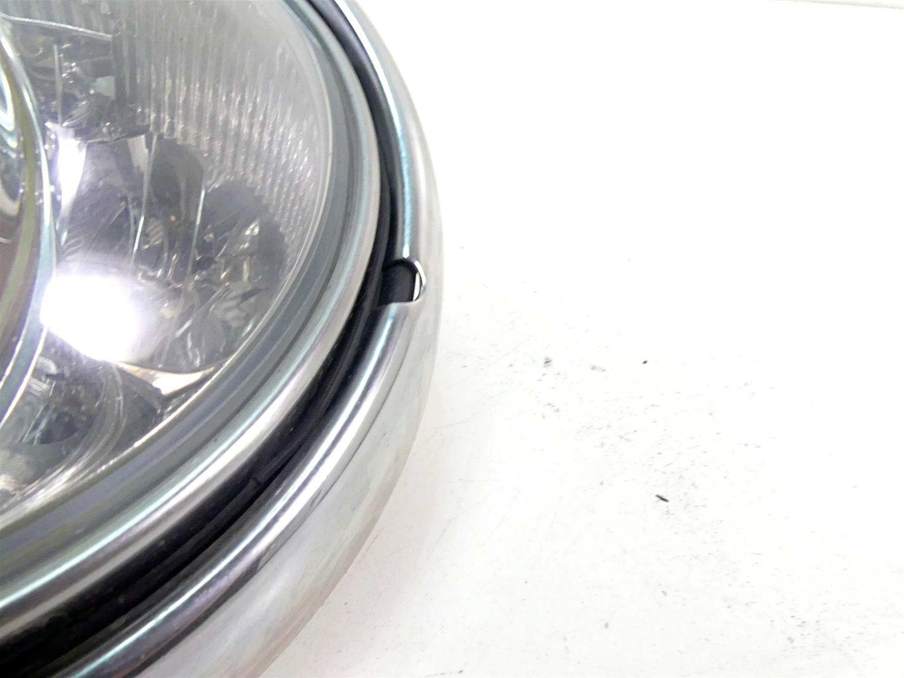 2006 Harley Touring FLHTCU SE E-Glide Dual Bulb Headlight Head Lamp 67864-04 {{ shop.shopifyCountryName }} - Mototech271