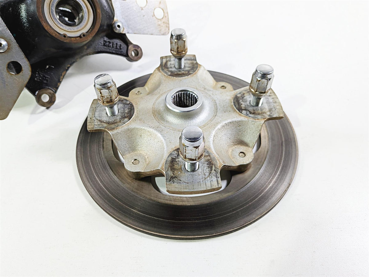 2021 Yamaha YXZ1000R EPS SS SE Front Left Knee Assembly B5H-F3501-00-00 {{ shop.shopifyCountryName }} - Mototech271