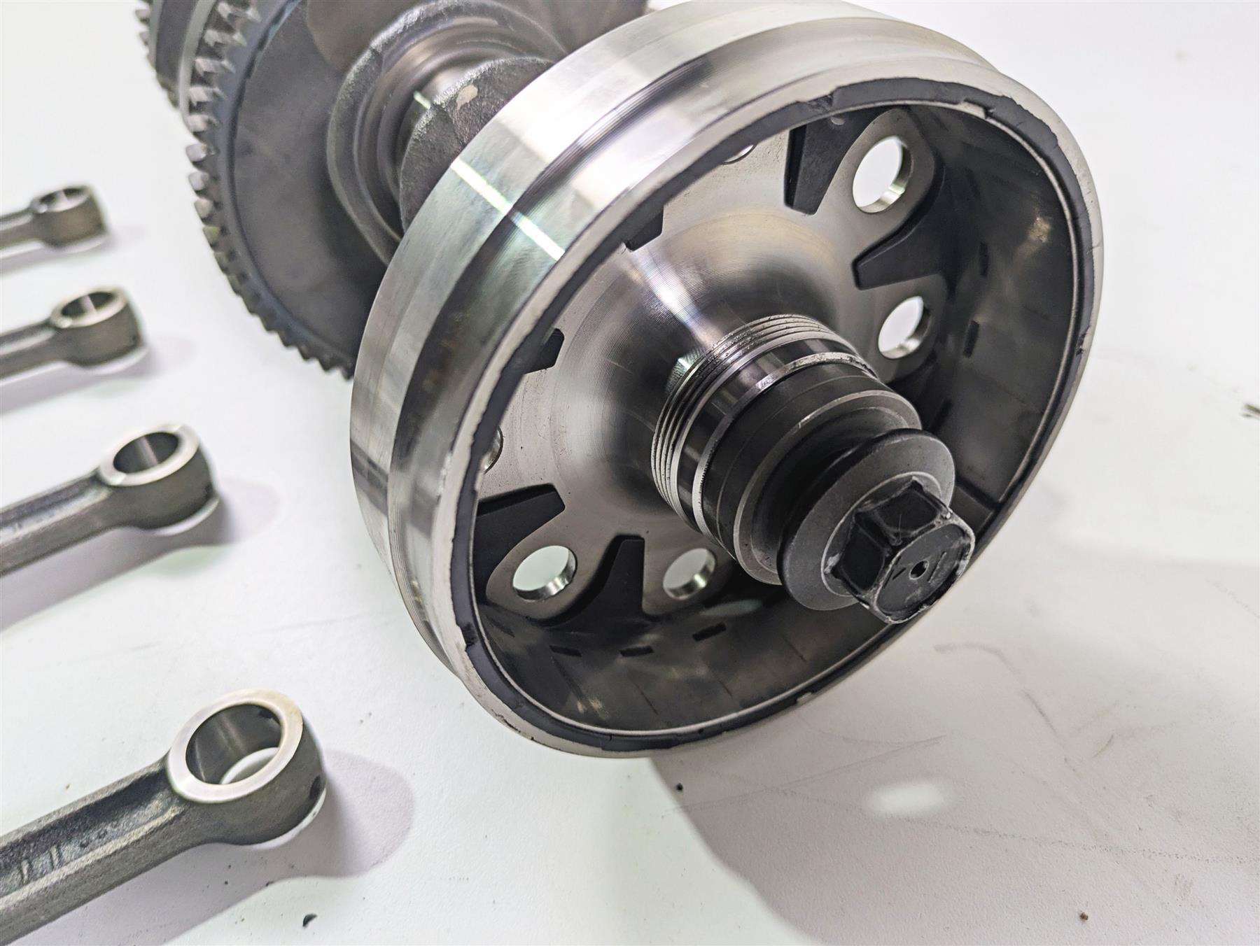 2016 Kawasaki ZX10R Ninja Crankshaft & Connecting Rods Set 13031