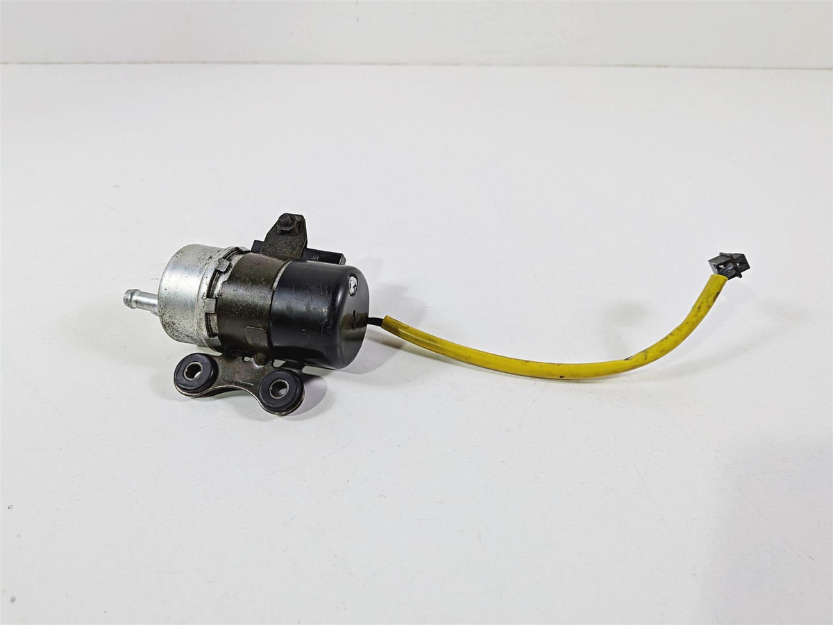 2006 Yamaha XVZ1300 Royal Star Fuel Gas Petrol Pump 1D6-13907-00-00 1D6-13907-01 {{ shop.shopifyCountryName }} - Mototech271