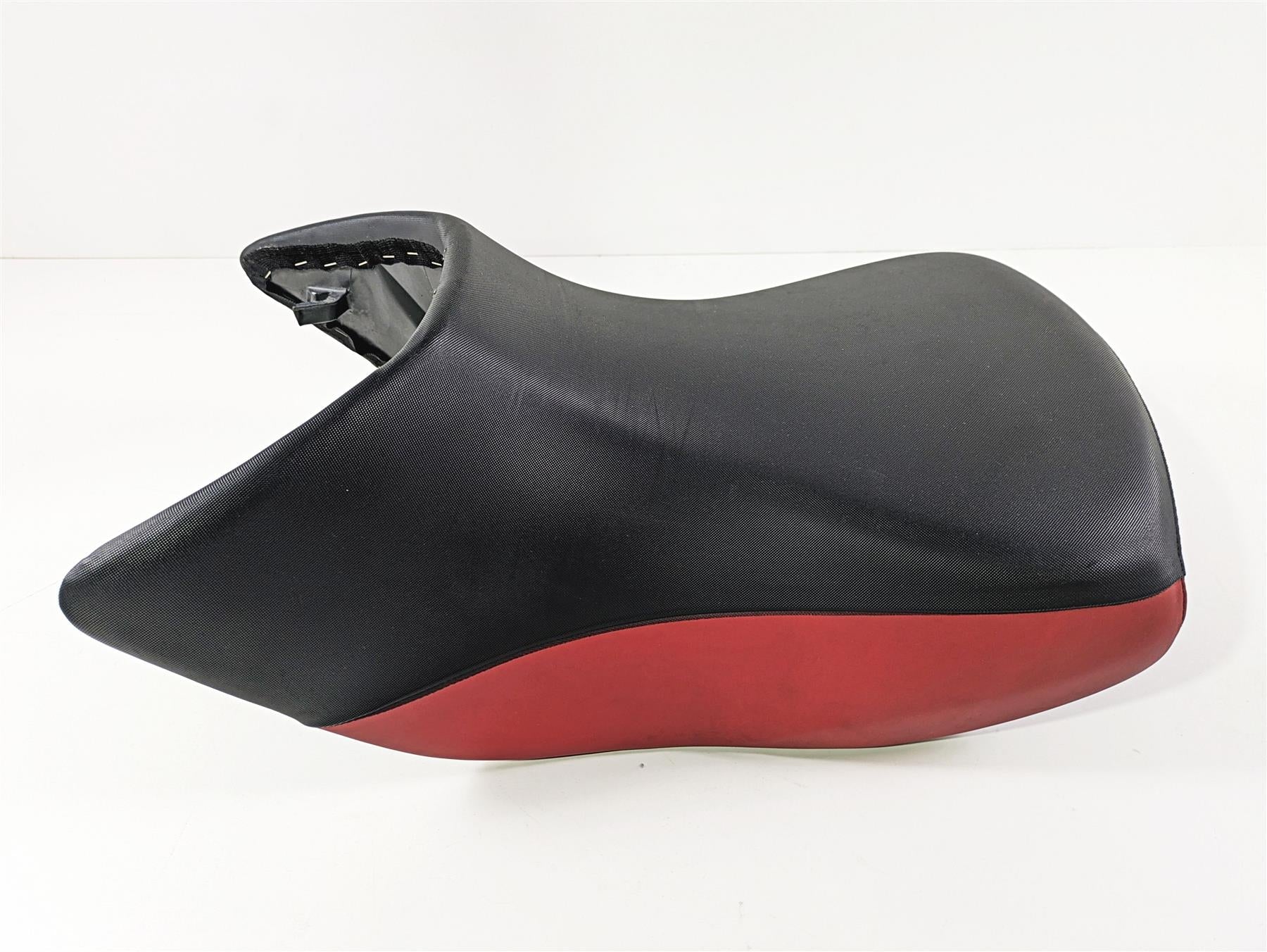 2006 BMW R1200GS K255 Adv Front Rider Driver Seat Saddle Red Black 52537709355 {{ shop.shopifyCountryName }} - Mototech271