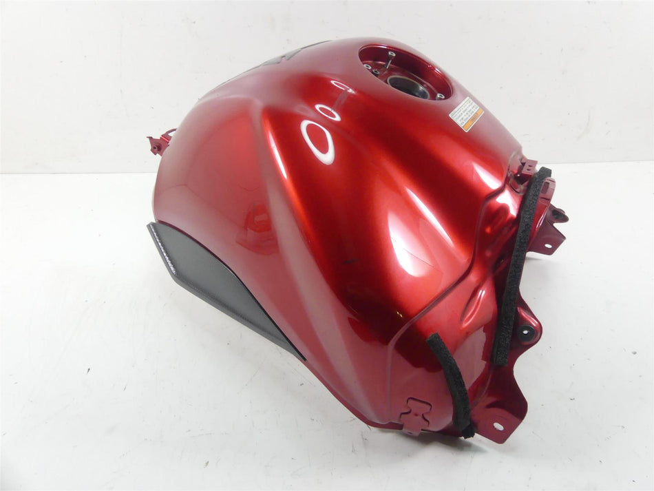 2008 Yamaha FZ1 Fazer Fuel Gas Petrol Tank - Dented 2D1-YK241-00 {{ shop.shopifyCountryName }} - Mototech271
