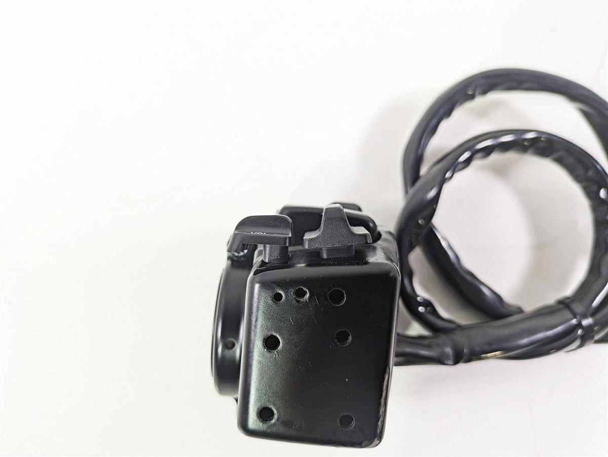 1996 Harley Touring FLHTCUI Electra Glide Left Hand Control Switch 71682-06A {{ shop.shopifyCountryName }} - Mototech271