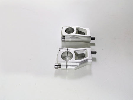2024 Triumph Tiger 900 GT Handlebar Riser Holder Clamp Set T2040813 {{ shop.shopifyCountryName }} - Mototech271