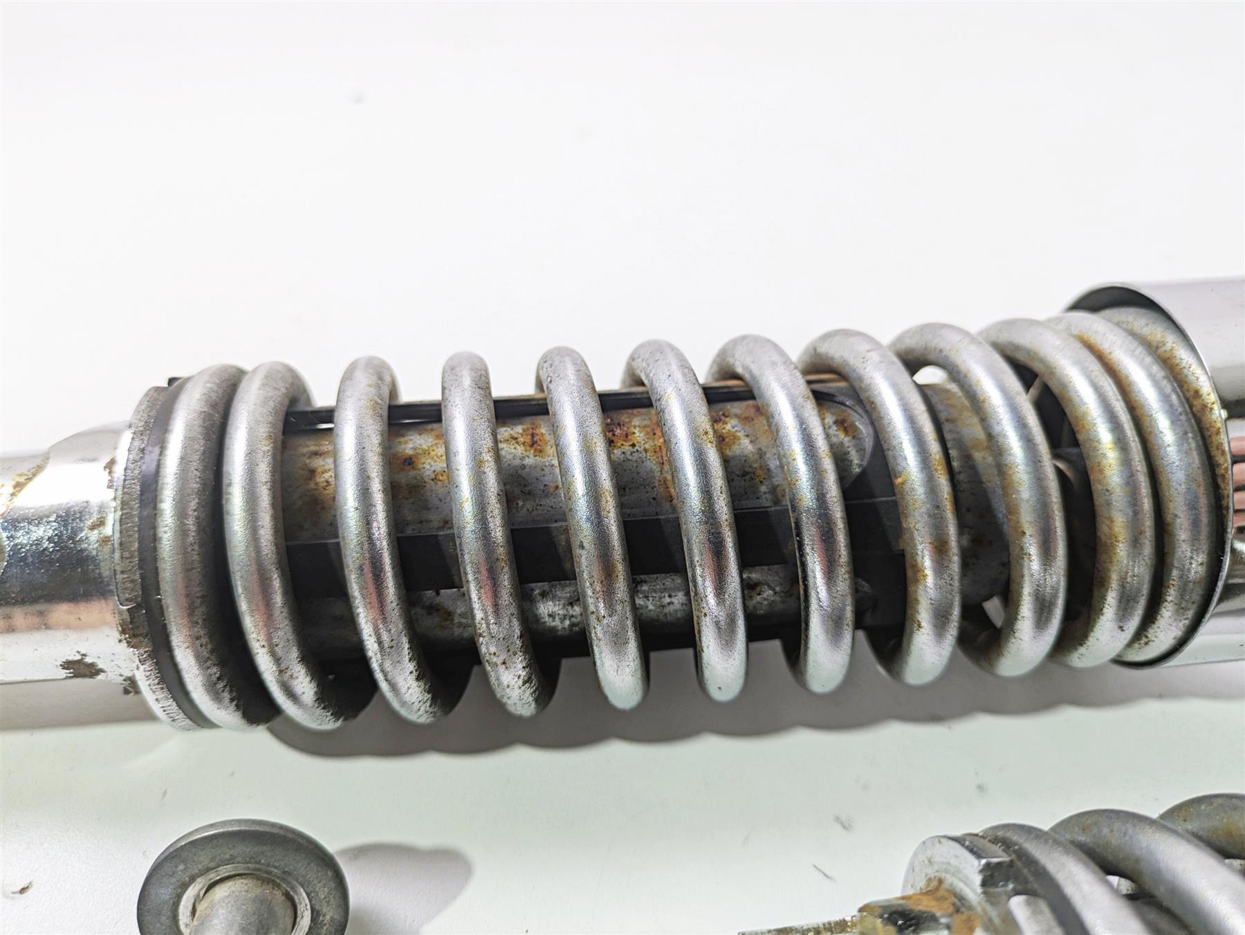 2007 Harley Sportster XL1200 C Rear Shock Damper Set 12" 54568-04 {{ shop.shopifyCountryName }} - Mototech271