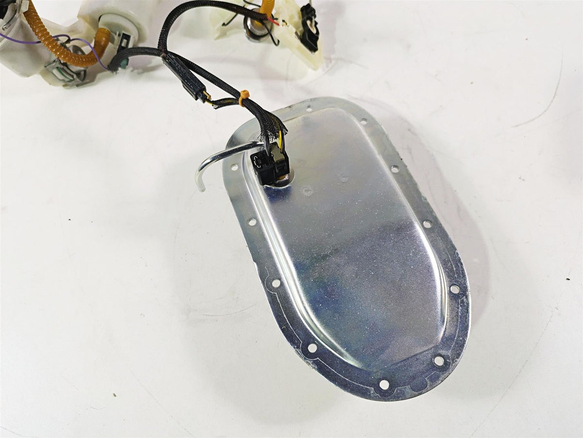 2014 Harley FXDL Dyna Low Rider Fuel Gas Petrol Pump & Sending Unit 75246-04A {{ shop.shopifyCountryName }} - Mototech271