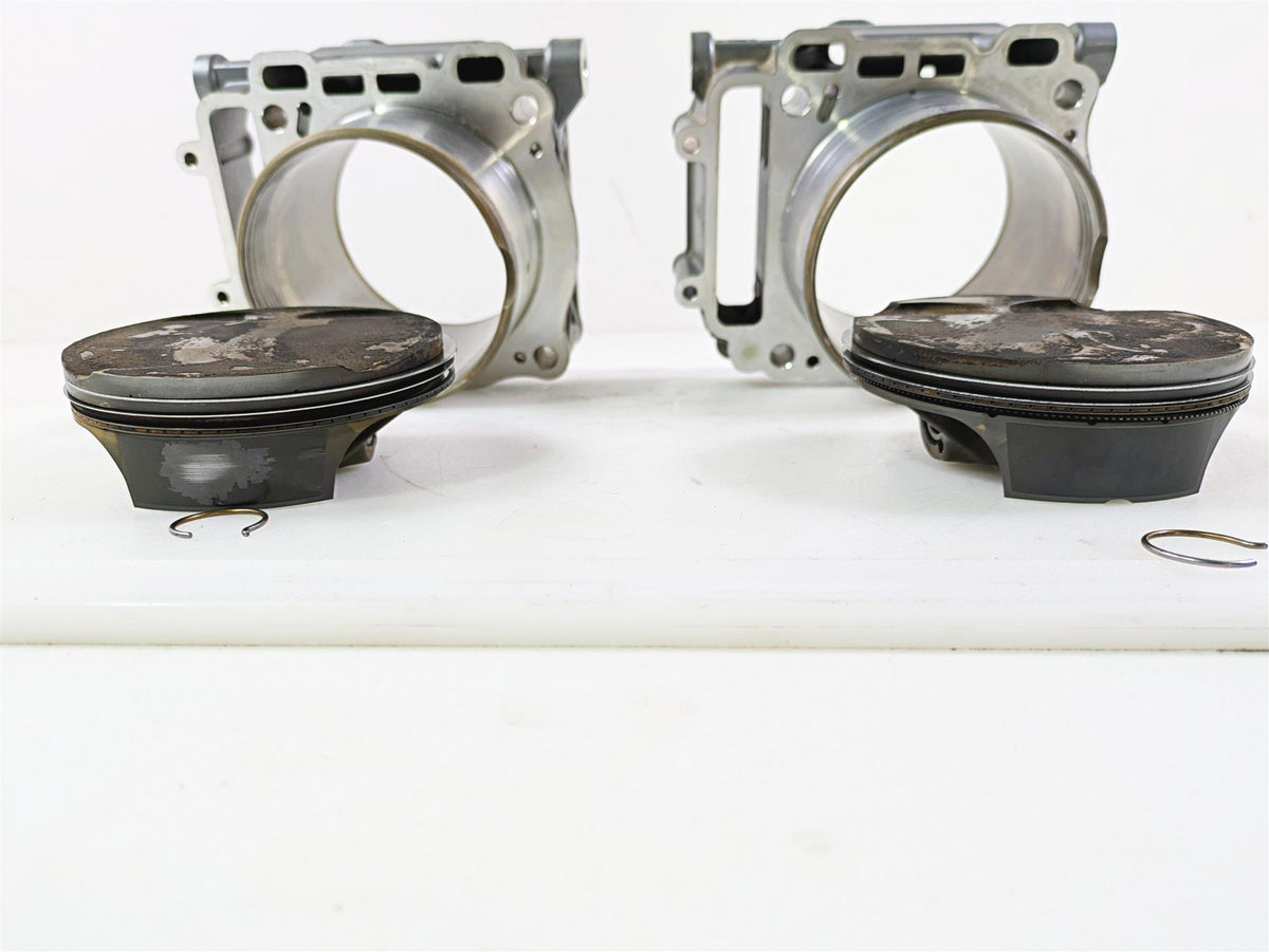 2020 KTM 1290 Super Adventure R Cylinder Jug Piston Set 6173003810024 {{ shop.shopifyCountryName }} - Mototech271