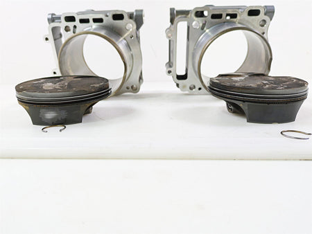 2020 KTM 1290 Super Adventure R Cylinder Jug Piston Set 6173003810024 {{ shop.shopifyCountryName }} - Mototech271