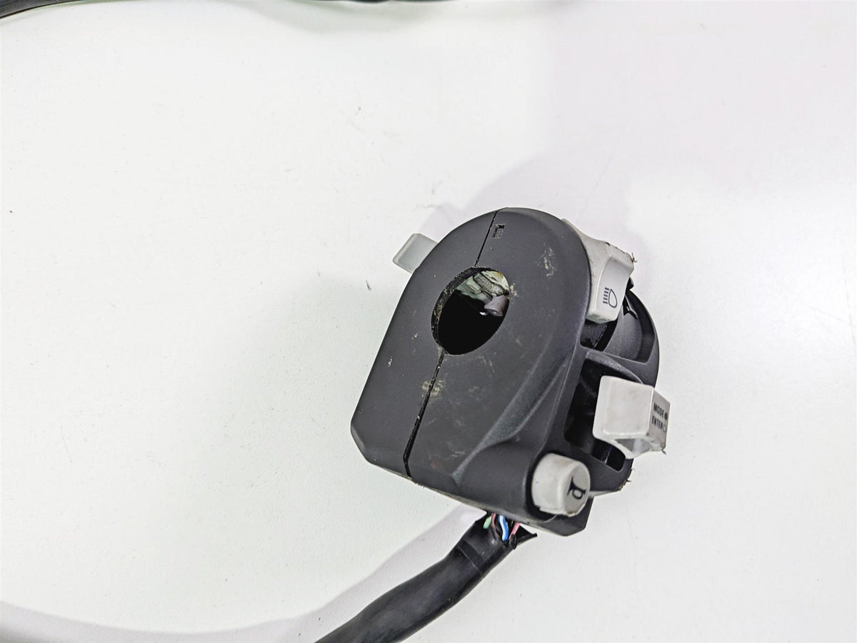 2022 Ducati Streetfighter V2 Left Hand Control Switch Light 65110242D {{ shop.shopifyCountryName }} - Mototech271