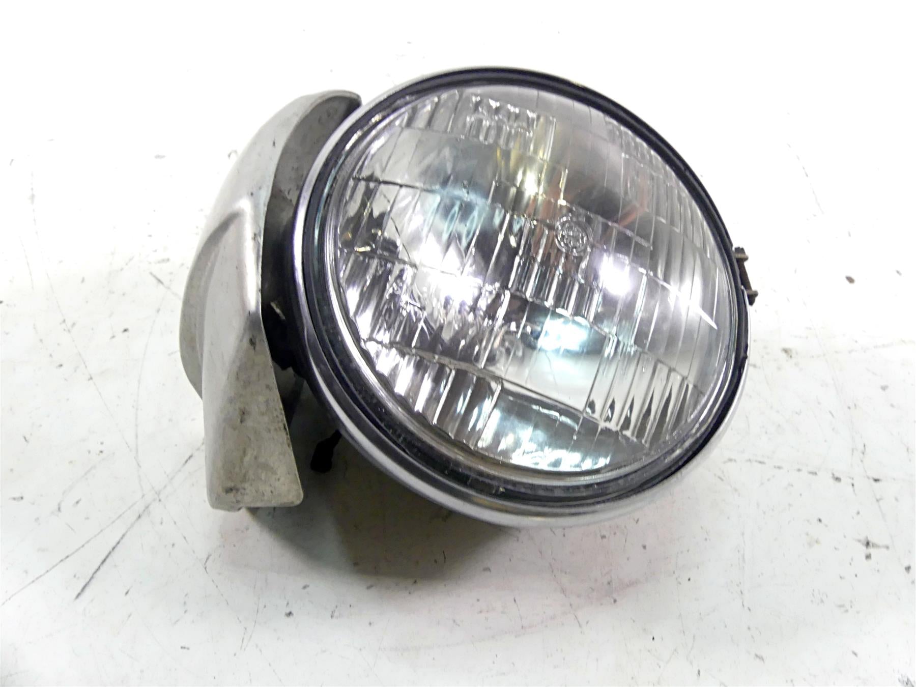 1979 Harley Sportster XLS1000 Roadster Headlight Head Light Lamp Visor 67743-75 {{ shop.shopifyCountryName }} - Mototech271