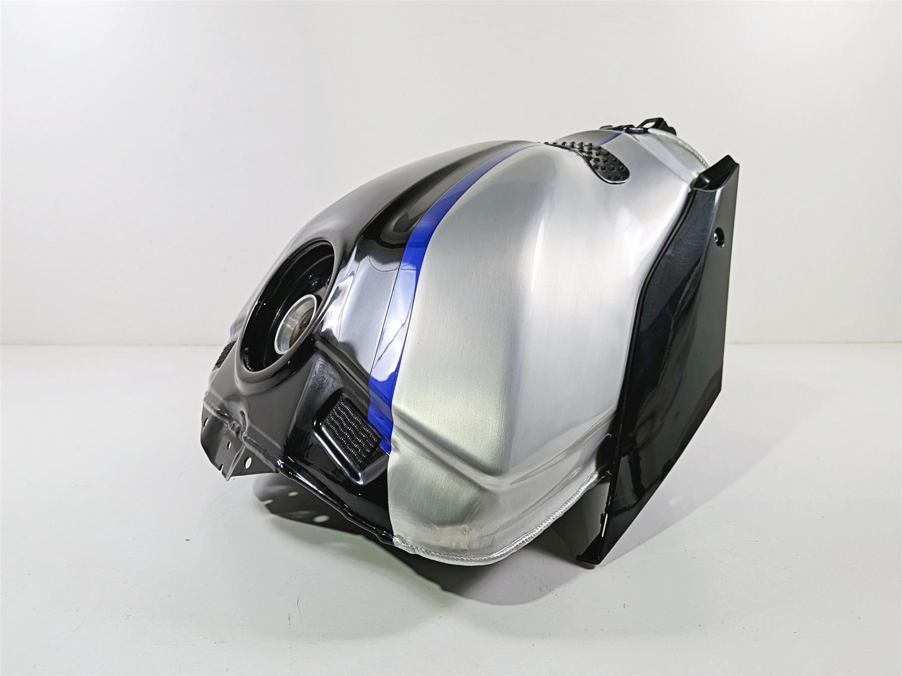 2022 Yamaha YZF R1 R1M RN65 Aluminum Fuel Gas Petrol Tank B4S-Y2410-10-02-Mototech271
