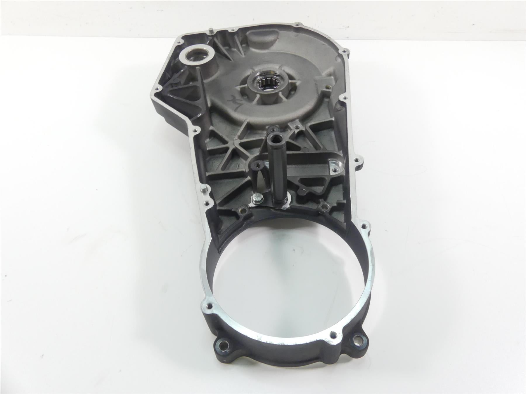 1999 Harley Dyna FXDS Convertible Inner Primary Clutch Cover Mid Cntrl 60681-94A {{ shop.shopifyCountryName }} - Mototech271