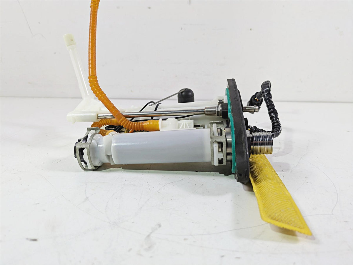 2022 Harley FXLRS Softail Low Rider Fuel Gas Petrol Pump & Sending Unit 61200042 {{ shop.shopifyCountryName }} - Mototech271