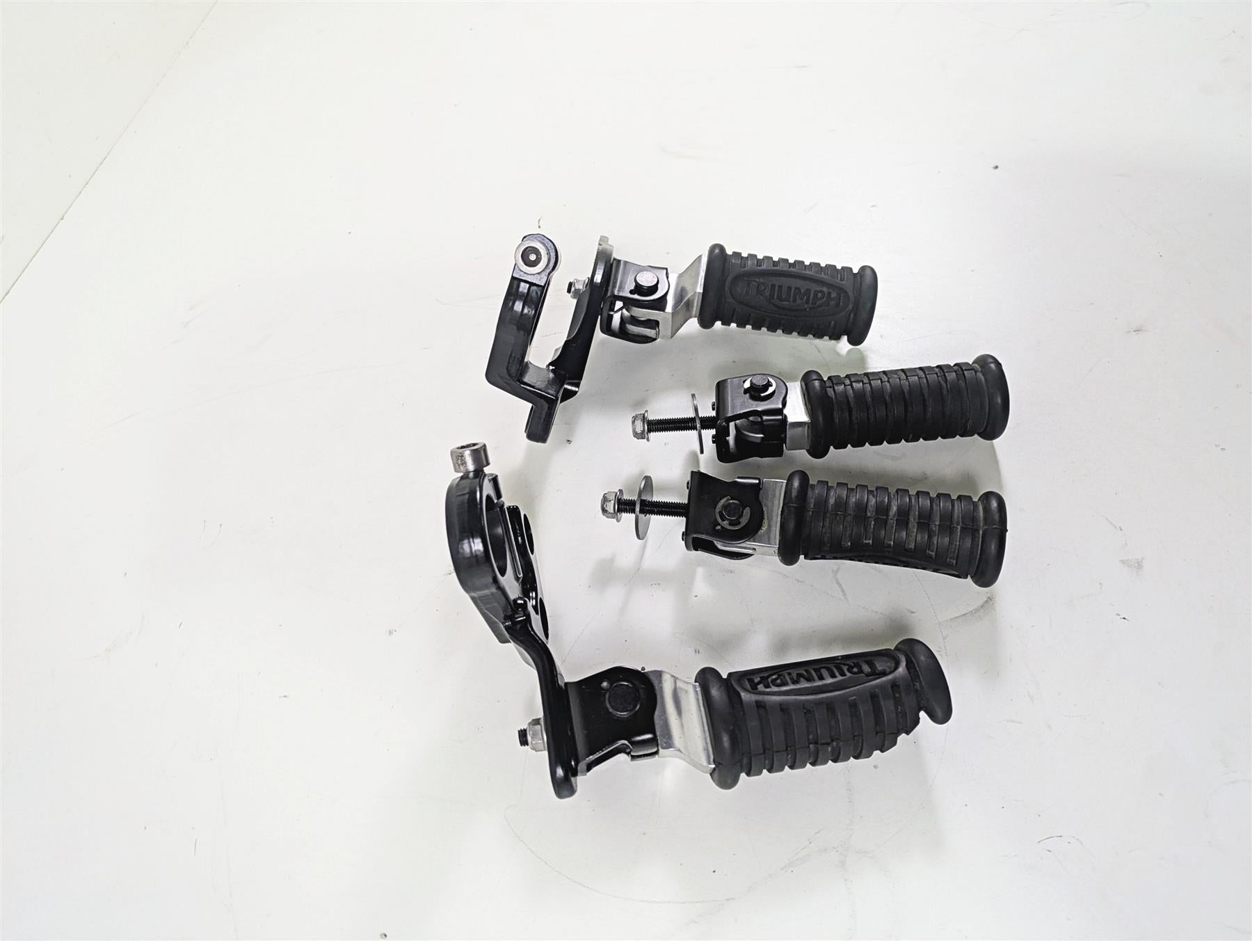 2013 Triumph Bonneville Front Rear Footpeg Rest Set T2070807 T2070806 {{ shop.shopifyCountryName }} - Mototech271