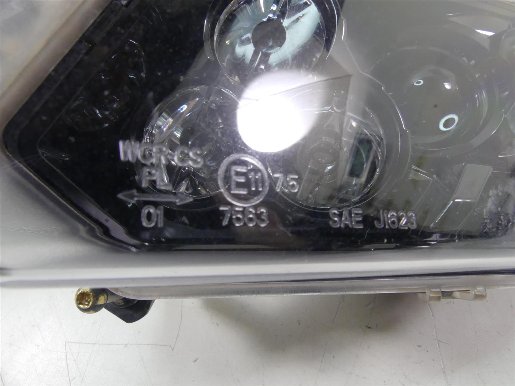 2017 Can Am Maverick X3 XDS Turbo R Headlight Head Light Lamp Set 710004658 {{ shop.shopifyCountryName }} - Mototech271