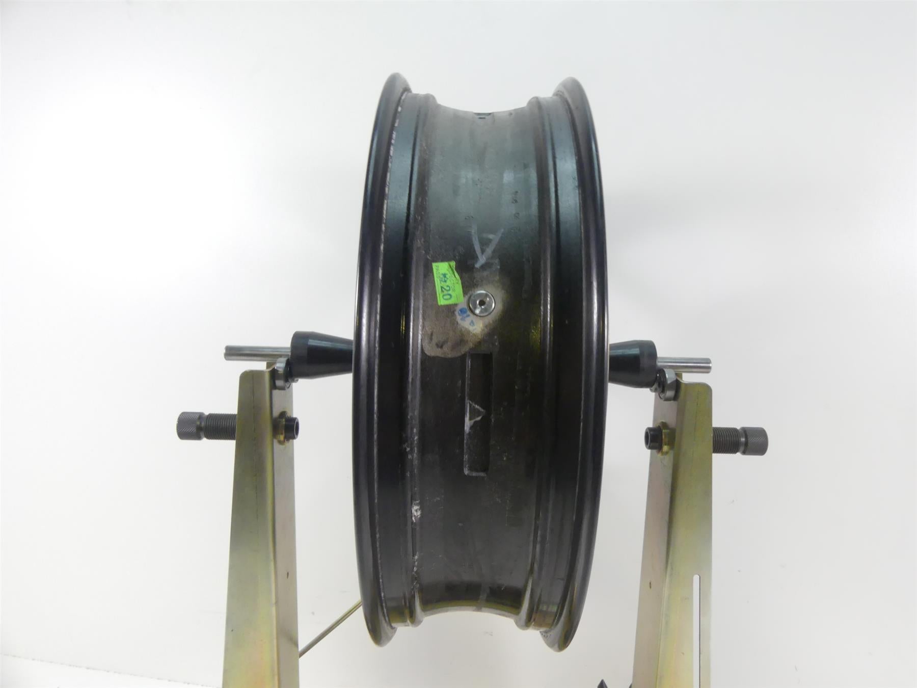 2017 Victory Octane 1200 Straight Rear Wheel Rim 17x4.5 1522138-266 {{ shop.shopifyCountryName }} - Mototech271