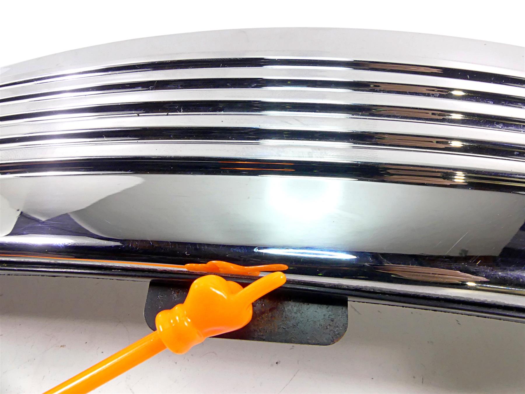 2005 Harley VRSCSE CVO V-Rod Upper Tank Cover Chrome Trim Brace 71321-05 {{ shop.shopifyCountryName }} - Mototech271