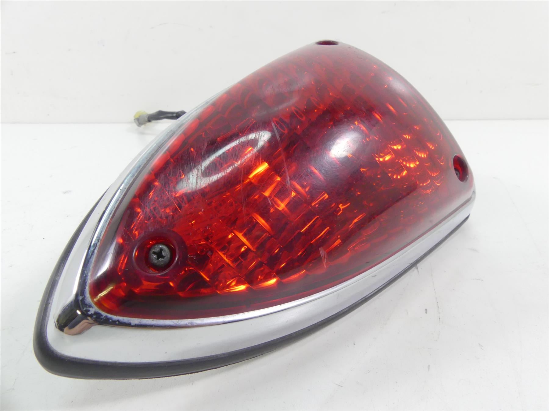 2007 Yamaha XVS1300 V-Star Taillight Tail Light Lamp Lens 3D8-84700-00-00 {{ shop.shopifyCountryName }} - Mototech271