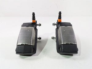 2021 Harley Touring FLTRX Road Glide Front Brake Caliper Set 43027-08 44023-08