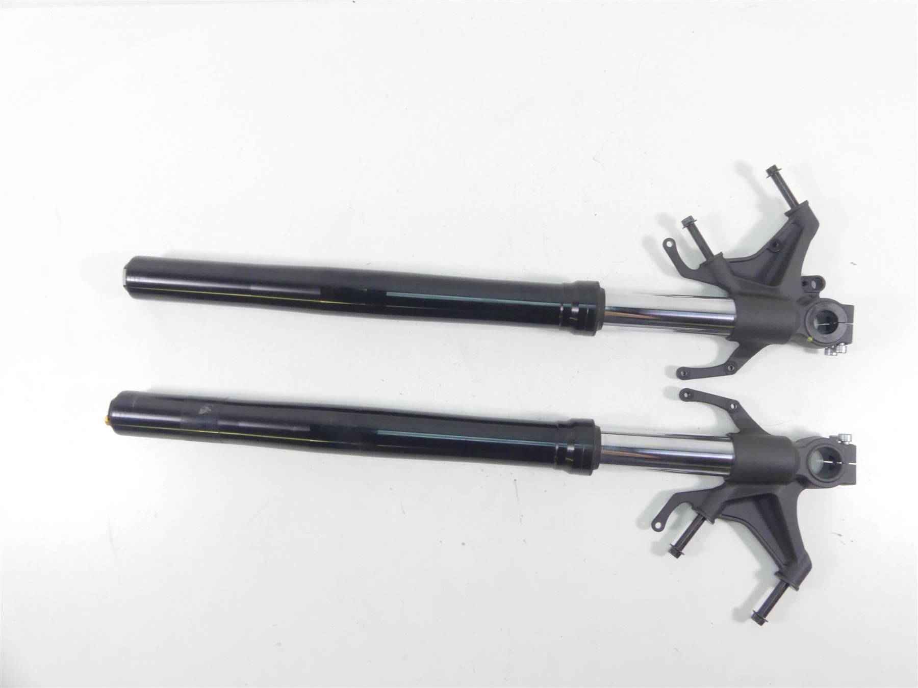 2016 Yamaha YZF-R1 S RN32 Straight 43mm Kyb Front Fork 2CR-23102