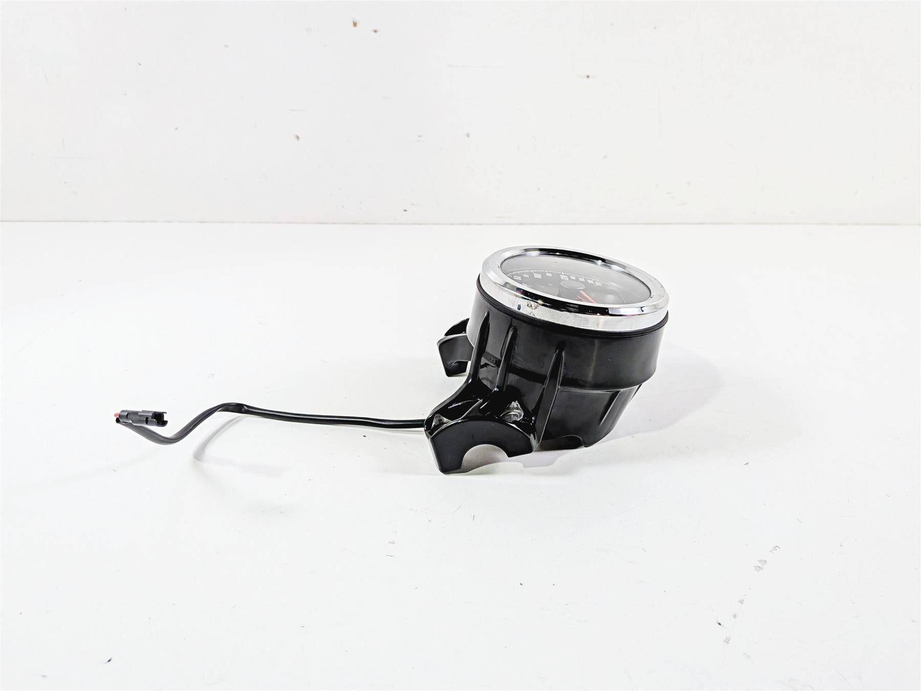2021 Indian Scout 1200 Speedometer Gauge & Housing 395Miles Only 3280847 5633908 {{ shop.shopifyCountryName }} - Mototech271