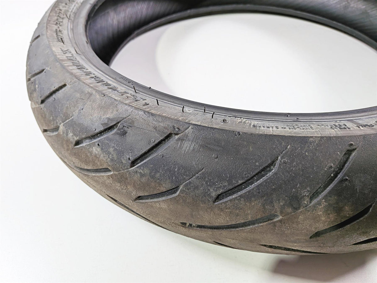 Used Front Motorcycle Tire Dunlop Sportmax GP300F 120/70R17 4506-7896 {{ shop.shopifyCountryName }} - Mototech271