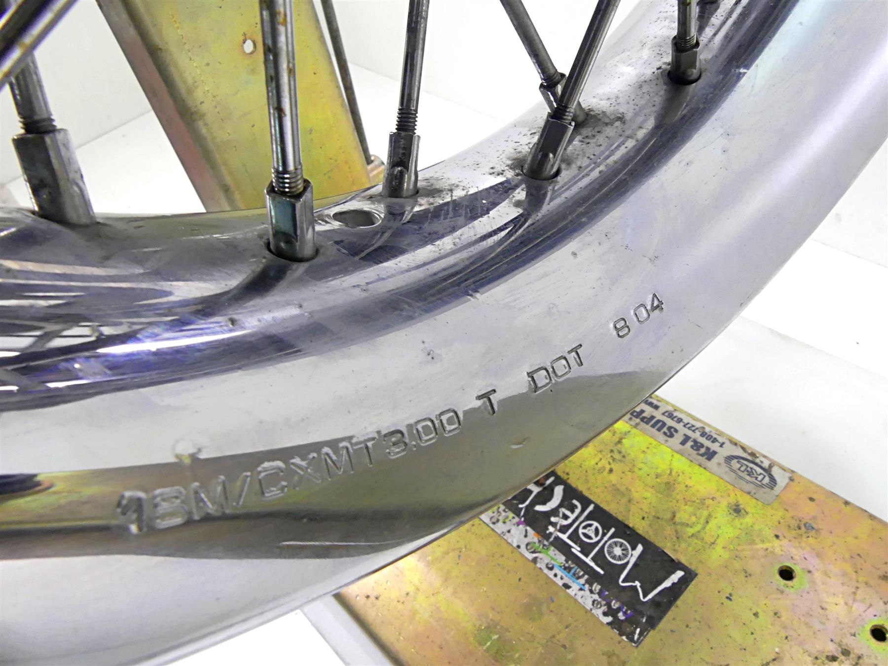 2005 Harley Sportster XL1200 C Straight 16x3 Rear Wheel Spoke 44606-08 {{ shop.shopifyCountryName }} - Mototech271