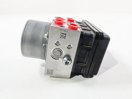2023 Yamaha MT10 MTN1000 Abs Brake Pump Unit Module B5Y-85930-00 {{ shop.shopifyCountryName }} - Mototech271