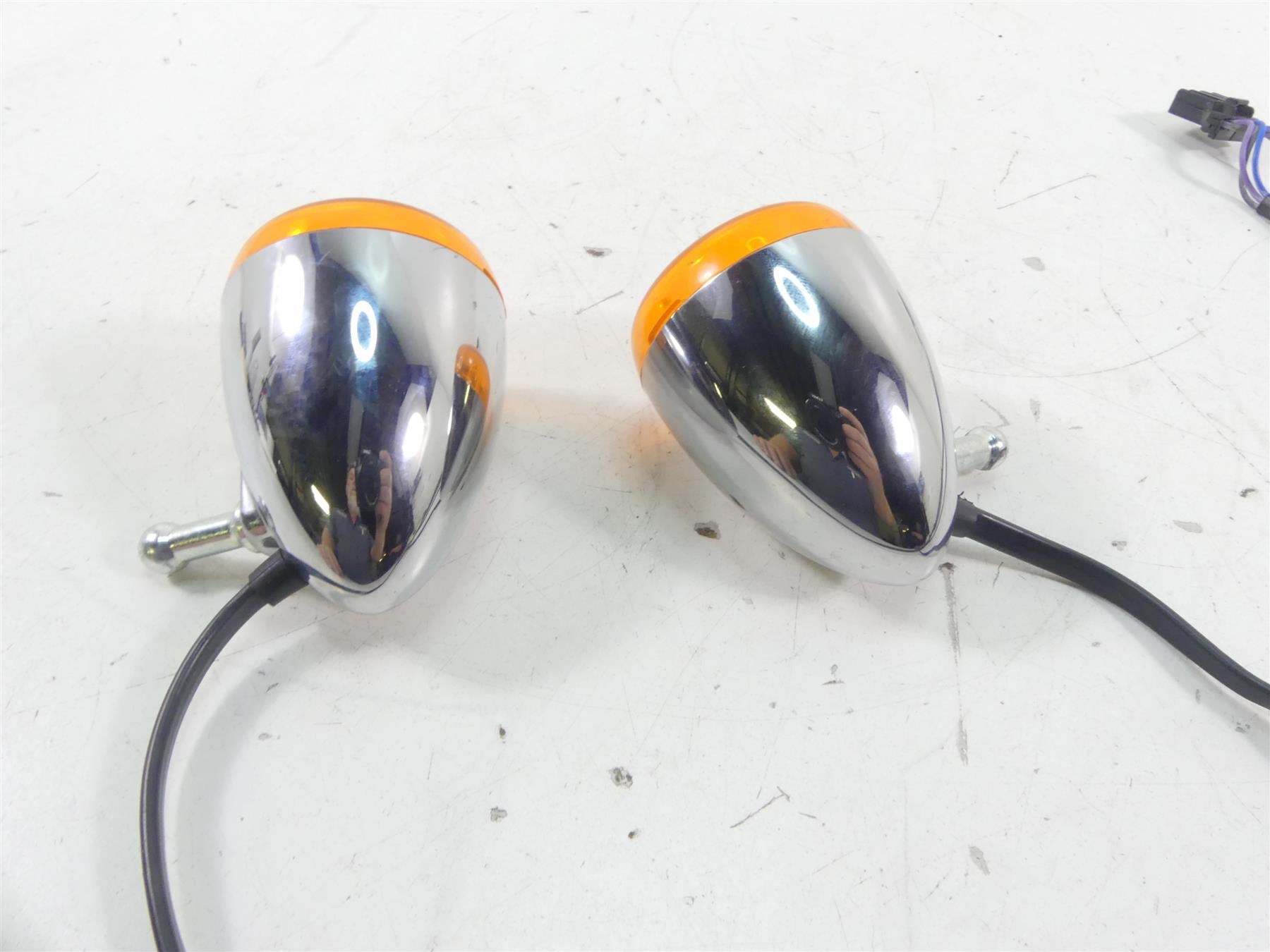 2020 Harley XL1200 CX Sportster Roadster Front Blinker Turn Signal Set 68972-00 {{ shop.shopifyCountryName }} - Mototech271