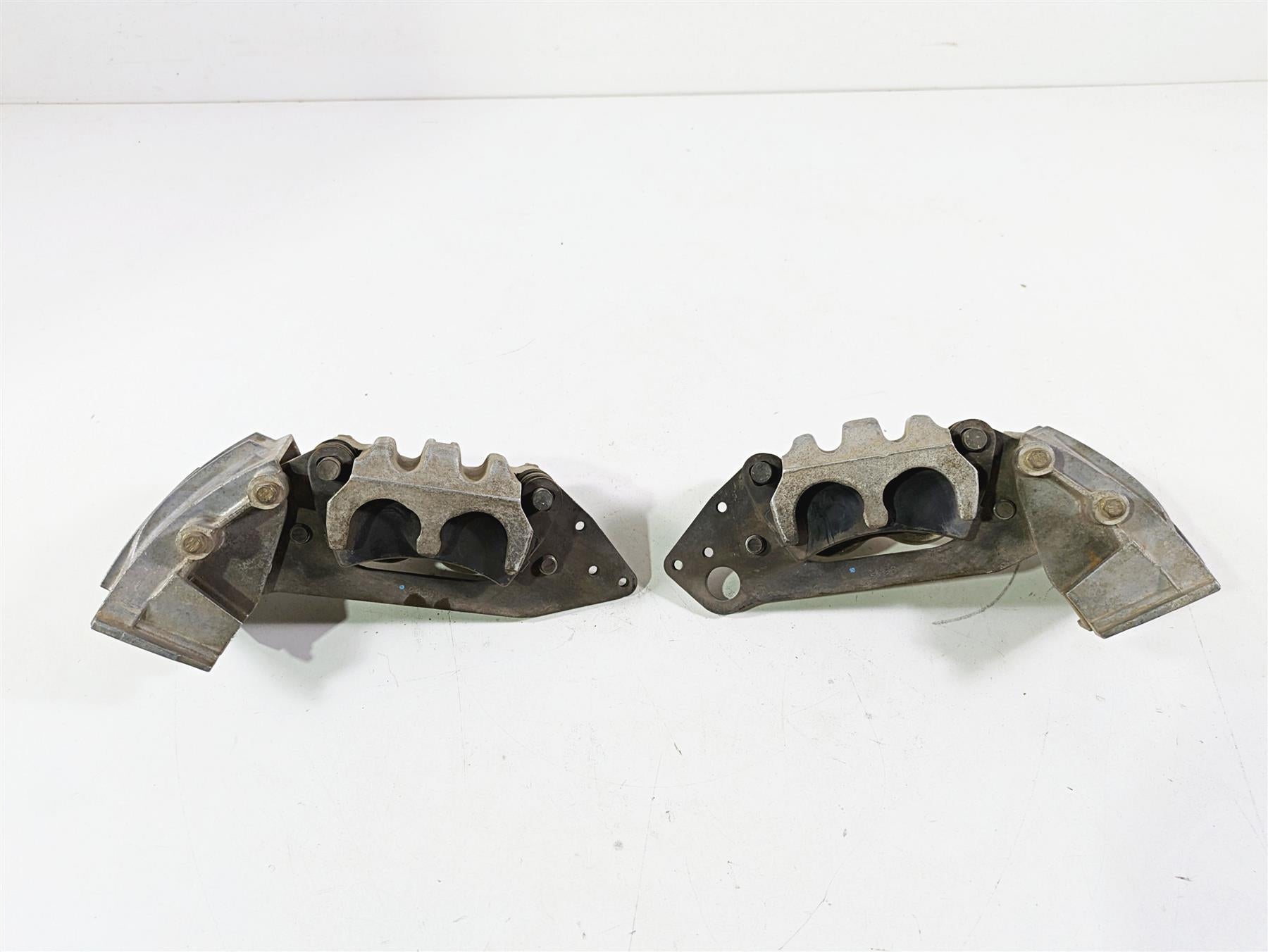 2021 Polaris RZR1000 XP Premium Front Brake Caliper + Scrapers 1912255 1912256 {{ shop.shopifyCountryName }} - Mototech271