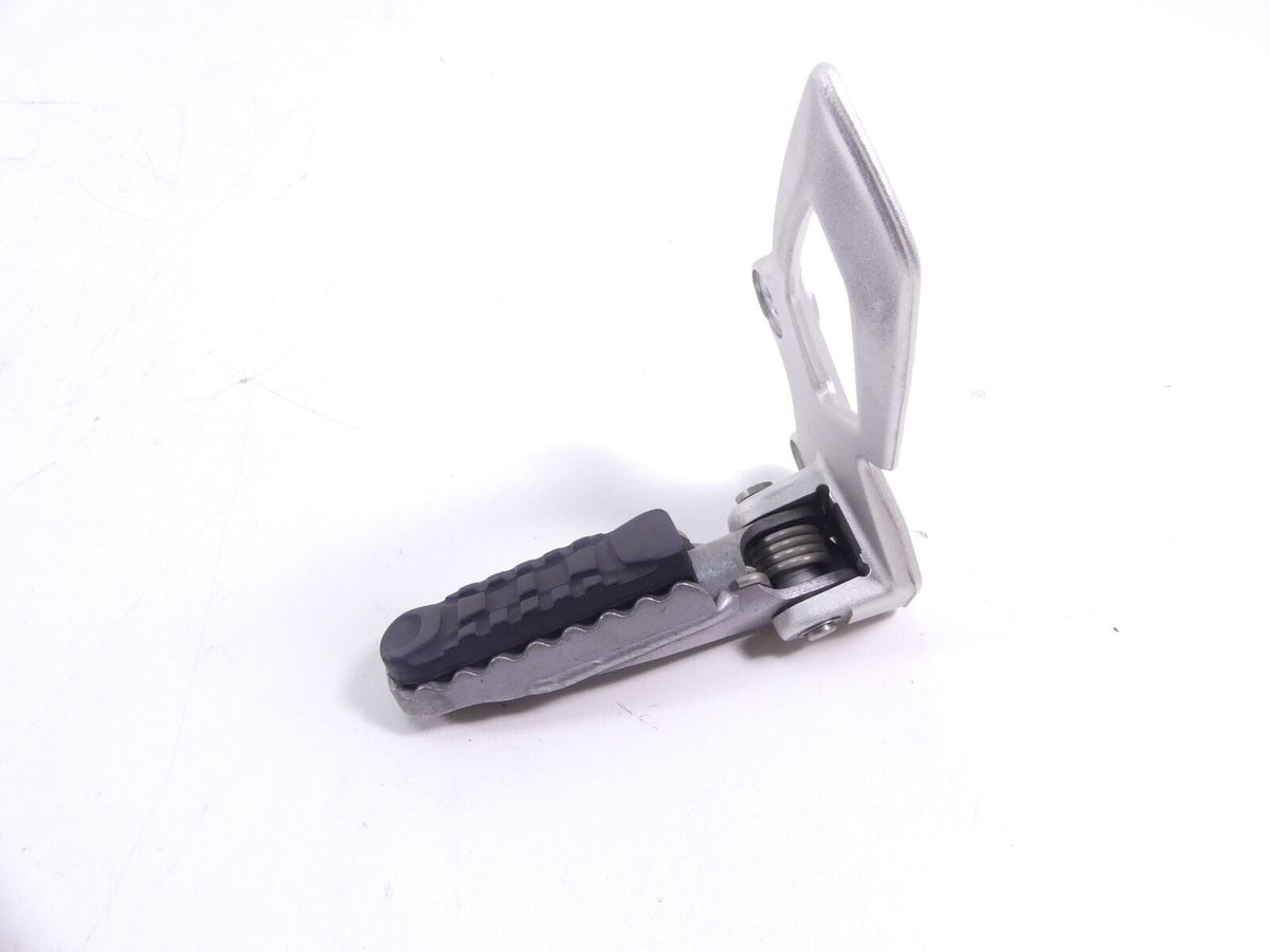 2018 BMW R nineT Urban GS K33 Left Rider Front Foot Peg Footpeg 46718558717 {{ shop.shopifyCountryName }} - Mototech271