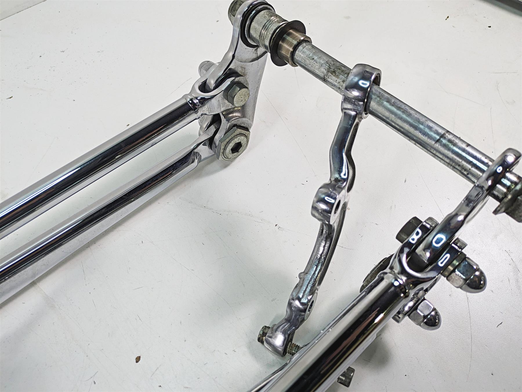 2000 Harley FXSTS Softail Springer Chrome Springer Front End Fork 45569-00 {{ shop.shopifyCountryName }} - Mototech271