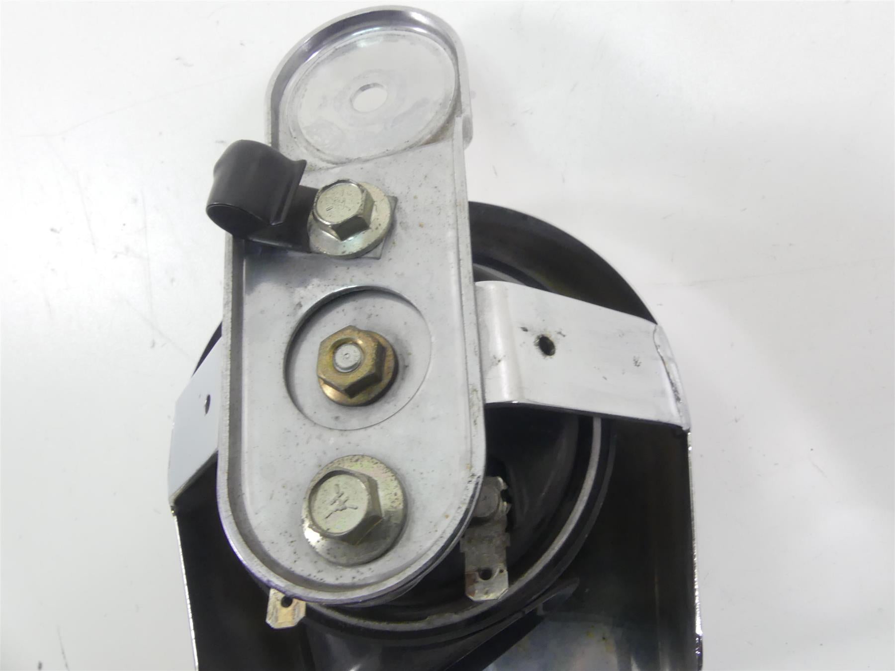 2005 Harley Touring FLHRSI Road King Horn & Chrome Cover 61300478A {{ shop.shopifyCountryName }} - Mototech271