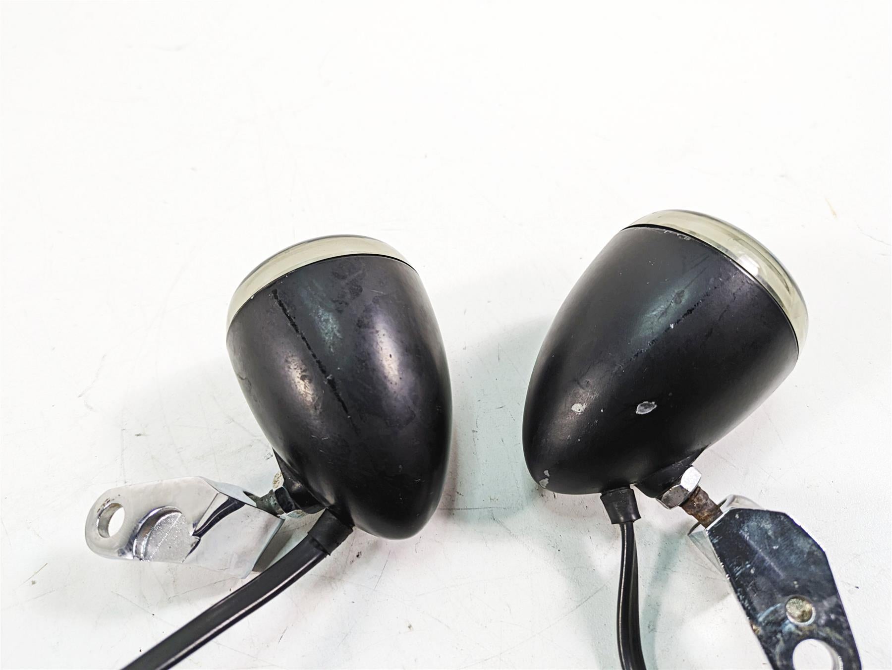 2009 Harley Softail FLSTSB Cross Bones Front Led Blinker Turn Signals 68804-06 {{ shop.shopifyCountryName }} - Mototech271