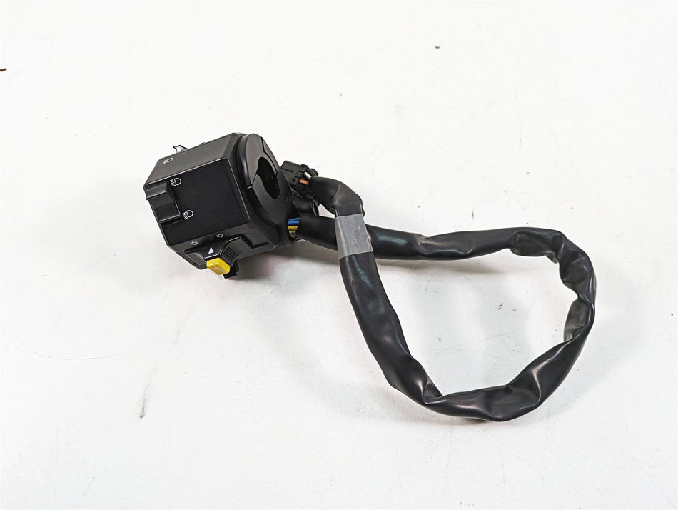 2008 Buell 1125 R Left Hand Turn Signal Blinker Horn Control Switch N0159.TB {{ shop.shopifyCountryName }} - Mototech271