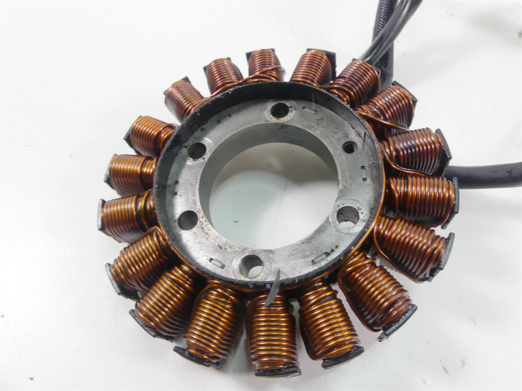 2015 KTM 1290 Adventure Stator Alternator Generator 60339004000 {{ shop.shopifyCountryName }} - Mototech271