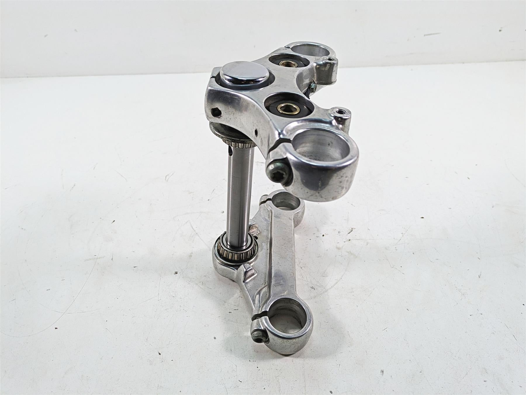 2005 Harley Dyna FXDL Low Rider Upper & Lower Triple Tree Set 39mm 45739-87 {{ shop.shopifyCountryName }} - Mototech271