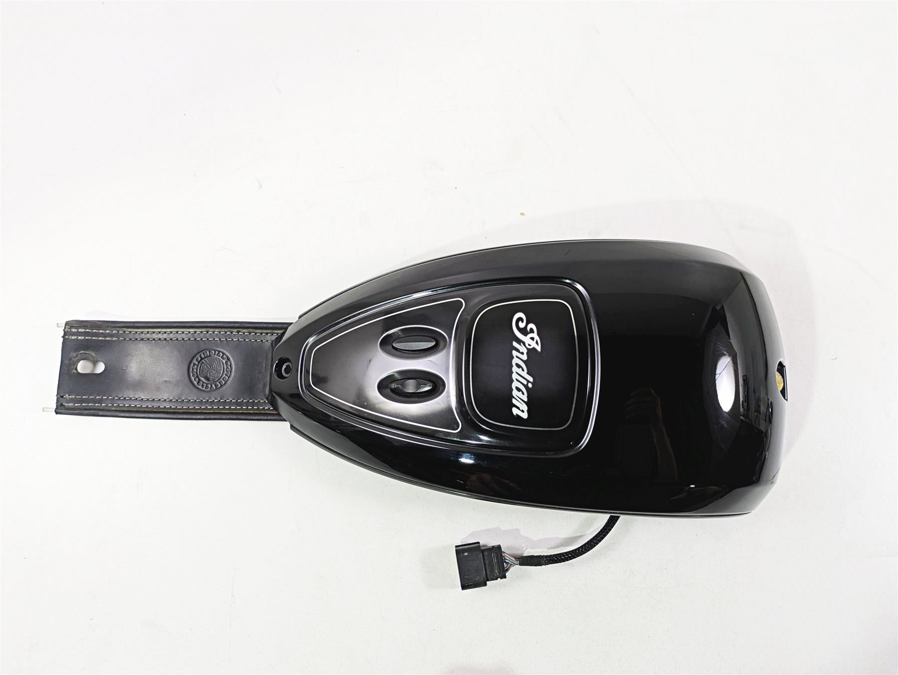 2017 Indian Chieftain Limited Black Fuel Gas Tank Cover & Switches Set 5633653 {{ shop.shopifyCountryName }} - Mototech271