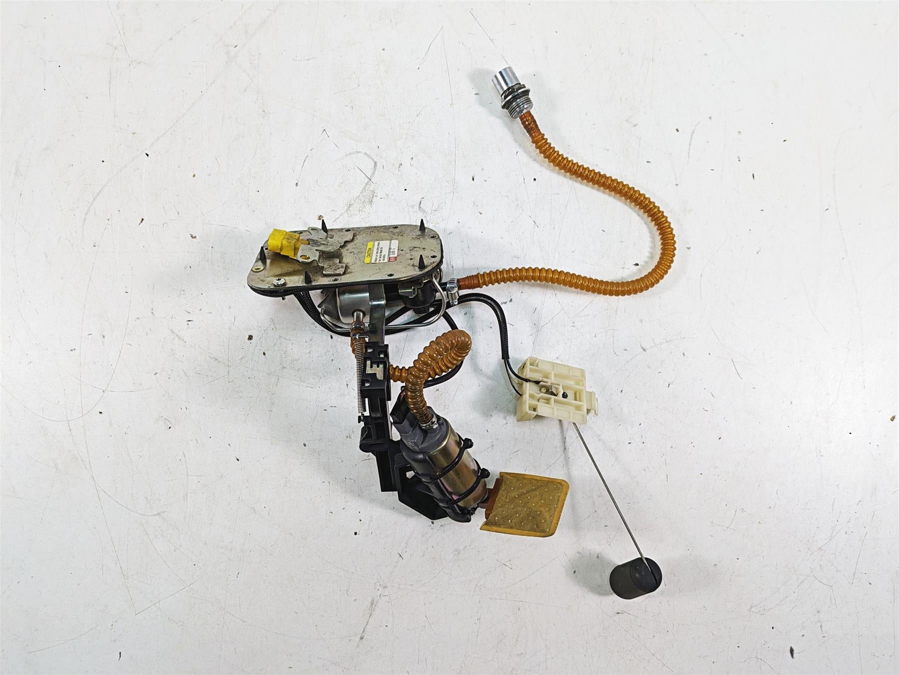 2006 Harley FLSTI Softail Heritage Fuel Gas Petrol Pump - Tested 75132-06 {{ shop.shopifyCountryName }} - Mototech271